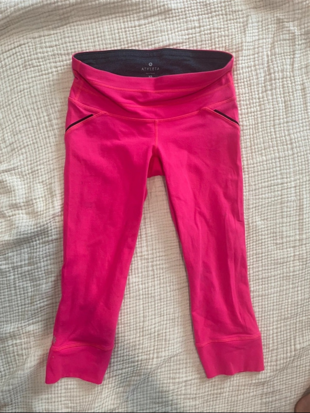 Athleta Hot Pink Capri Leggings